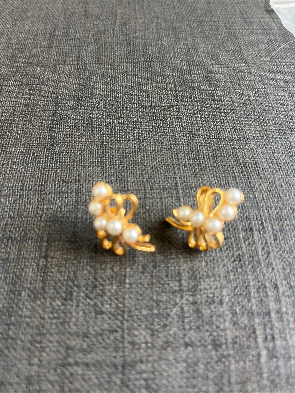 Gold-Tone Pearl Cluster Clip-On Earrings - Women's Elegant Accent